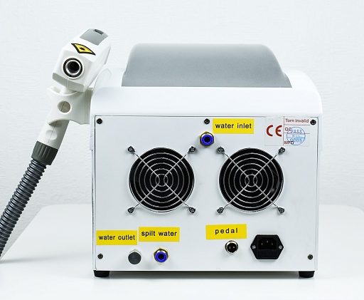 Купить Неодимовый лазер LA-15  (Дисплей 7 дюймов) по цене 99 900 руб.