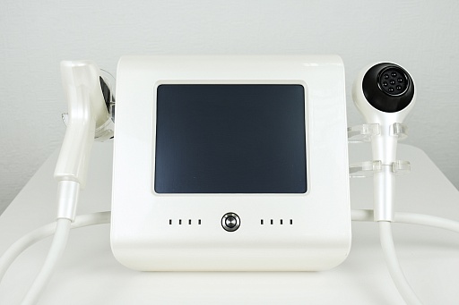 Купить Очное обучение на аппарат высокосфокусированного радиолифтинга ThermoLift (вакуум+криоохлаждение) RL-W04 по цене 10 000 руб.